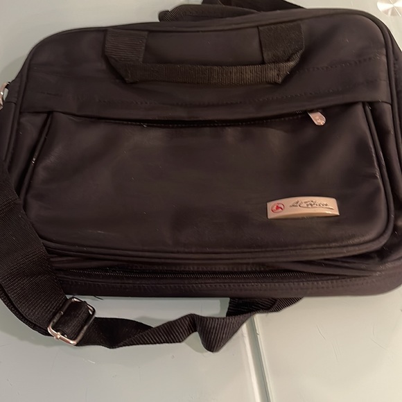 Laptop Bag for Office Ladies - Picture 3 of 7